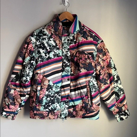 NEW FP Movement Women's Bunny Slope Oversized Printed Puffer Jacket Small - Picture 2 of 13